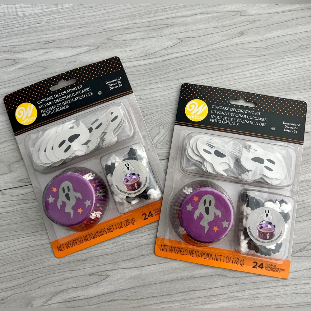 Wilton ghost cupcake decorating kit x 2 NWT